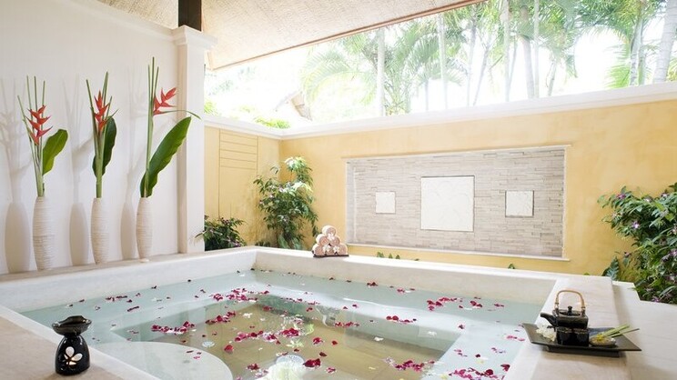 Centara Karon Resort